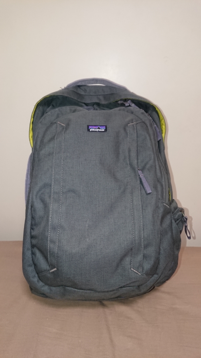 Patagonia トランスポート パック 30L 美品 パソコン収納 パタゴニア 旅行鞄 バックパック