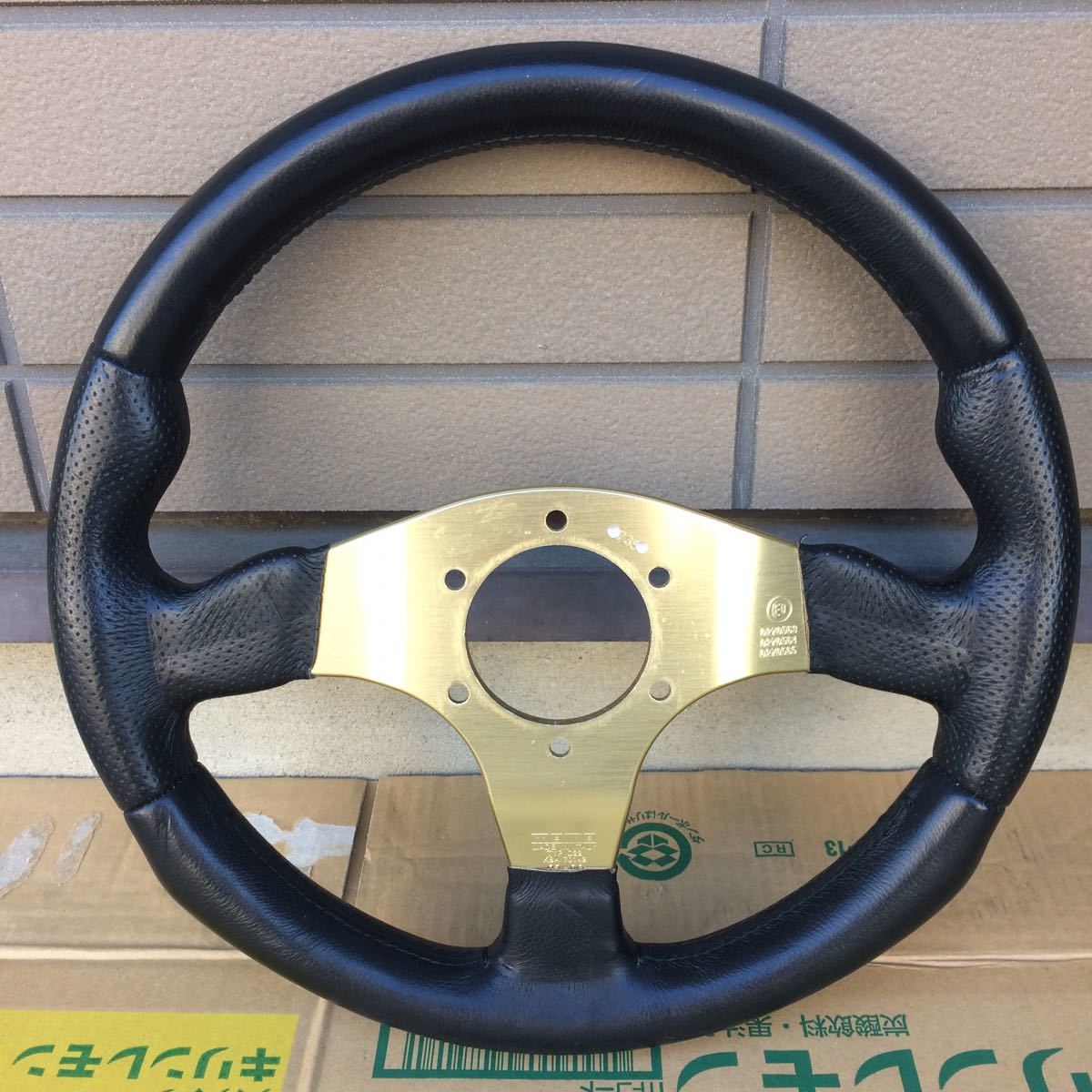 MOMO RACE レース 32パイ