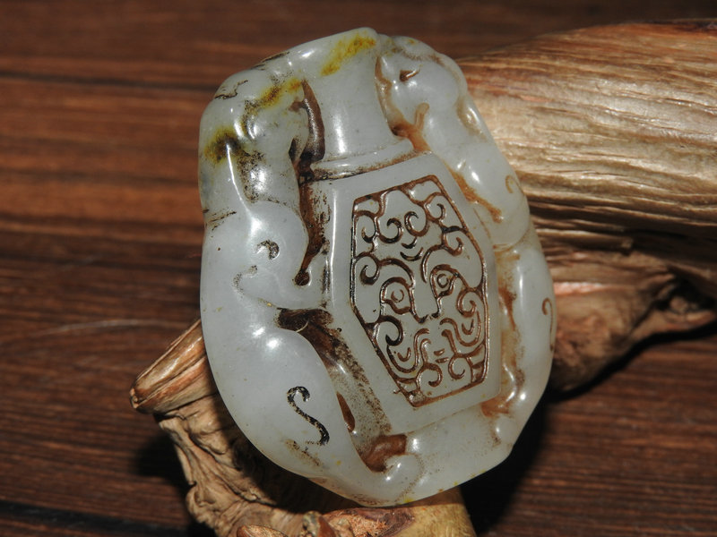 中国 古玉 瑞獣彫 玉佩 共袋 旧蔵品 コレクション 中国 古玉 瑞獣彫 玉佩 共袋 旧蔵品 コレクション 中国 古玉 瑞獣彫