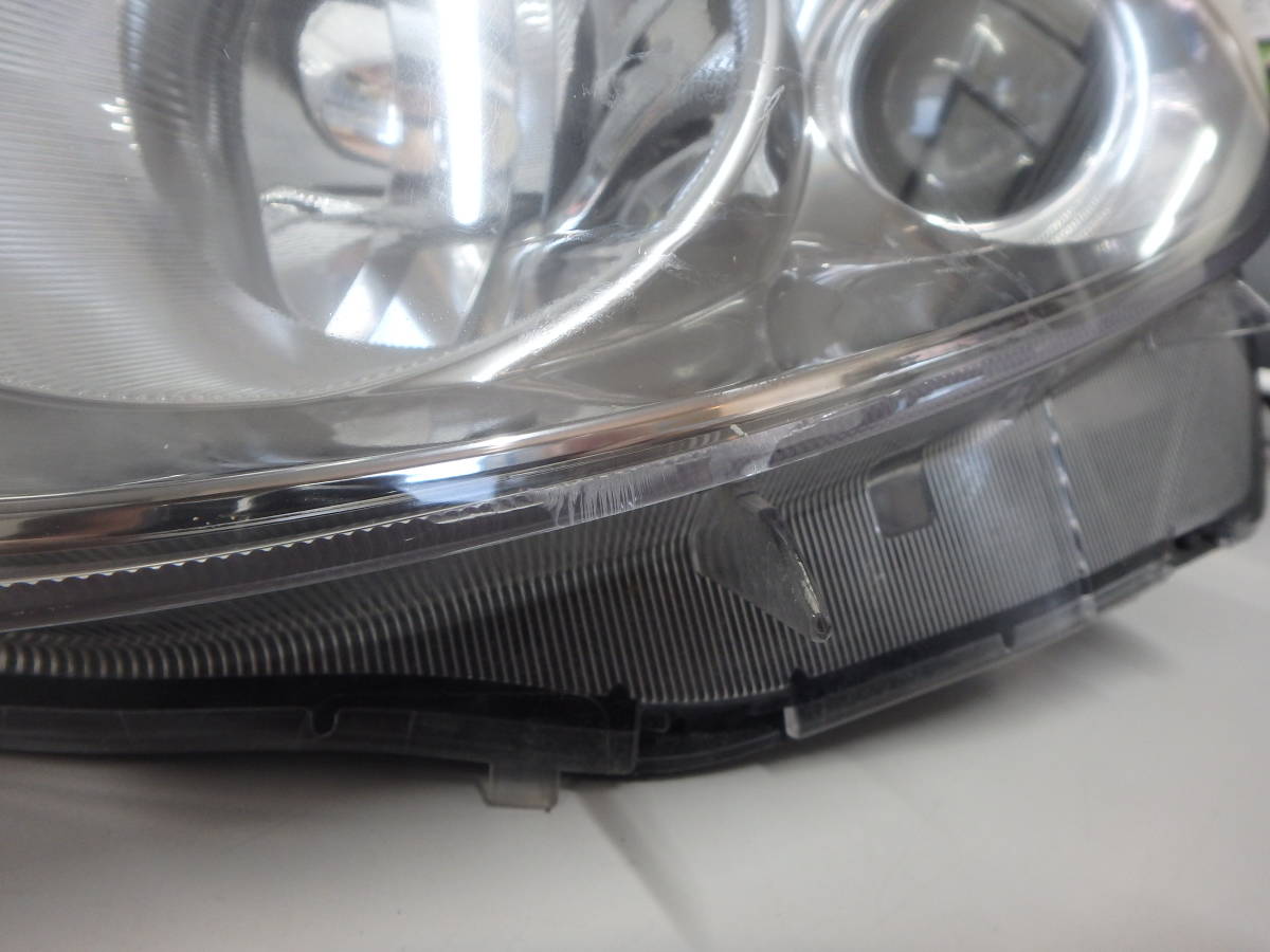 トヨタ エスティマ ACR50W 中古ヘッドライト(左側) 81185-28E10