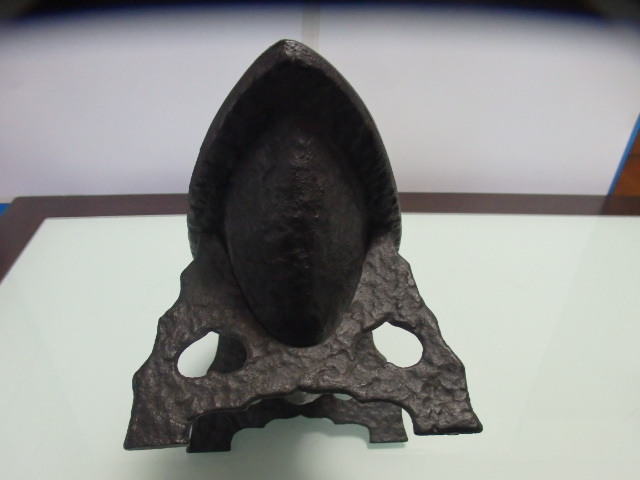 1848年創業 南部鉄器工房及富 NAMBUTEKKI OITOMI SHOP 別注カラー 南部鉄器 急須＆瓶敷セット／藤巻百貨店 OIGEN南部鉄器 | 鉄瓶 及源鋳造 – 南部鉄器工房 南部鉄器及富の通販 OIGEN別倉庫発送