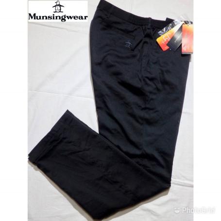 ■秋冬モデル 新品 定価20520円 マンシングウェア 裏地蓄積素材パンツ89-94黒■