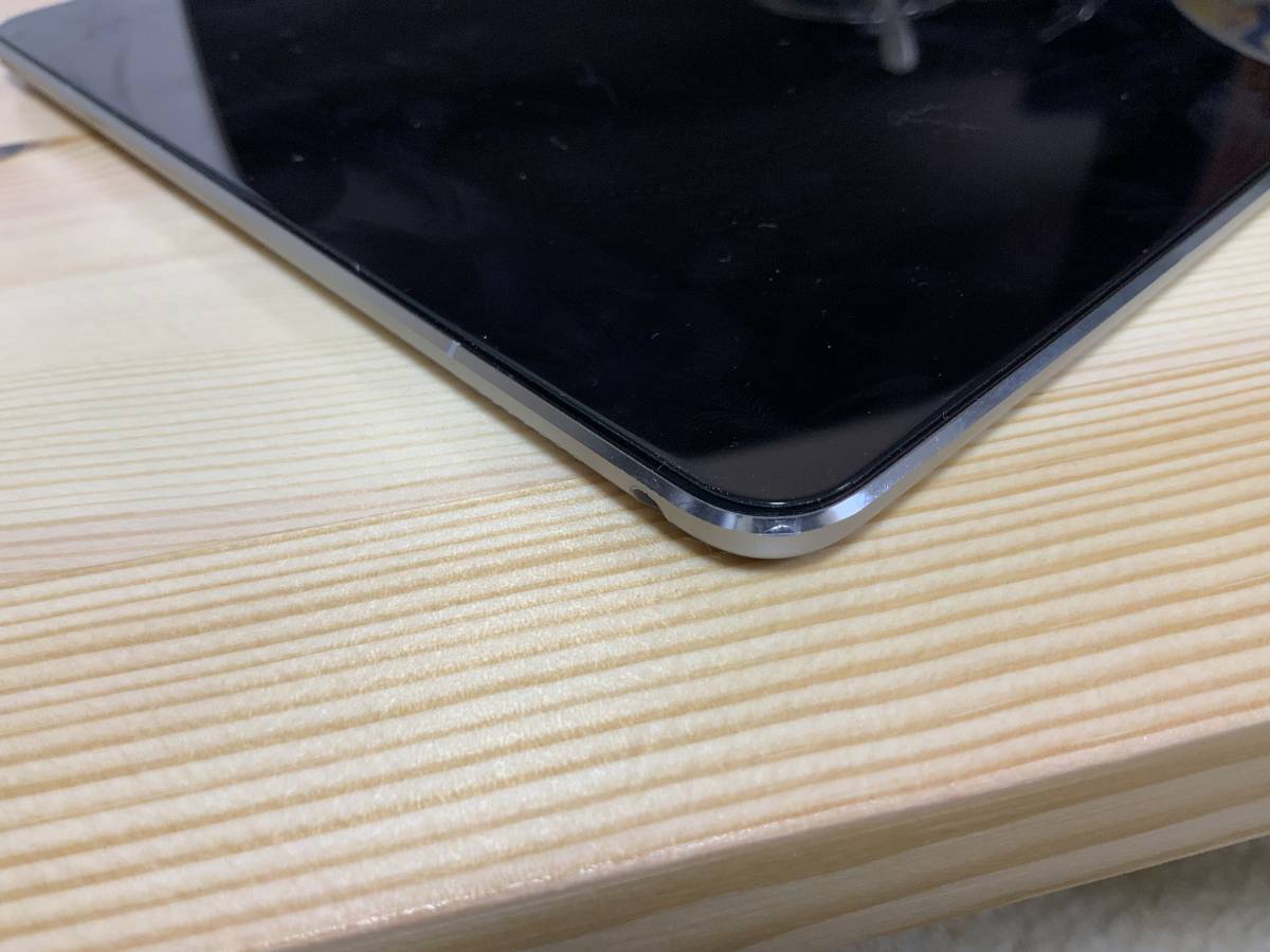 iPad Pro 9.7 128GB wifi cellular au スペースグレイ 第1世代 2016