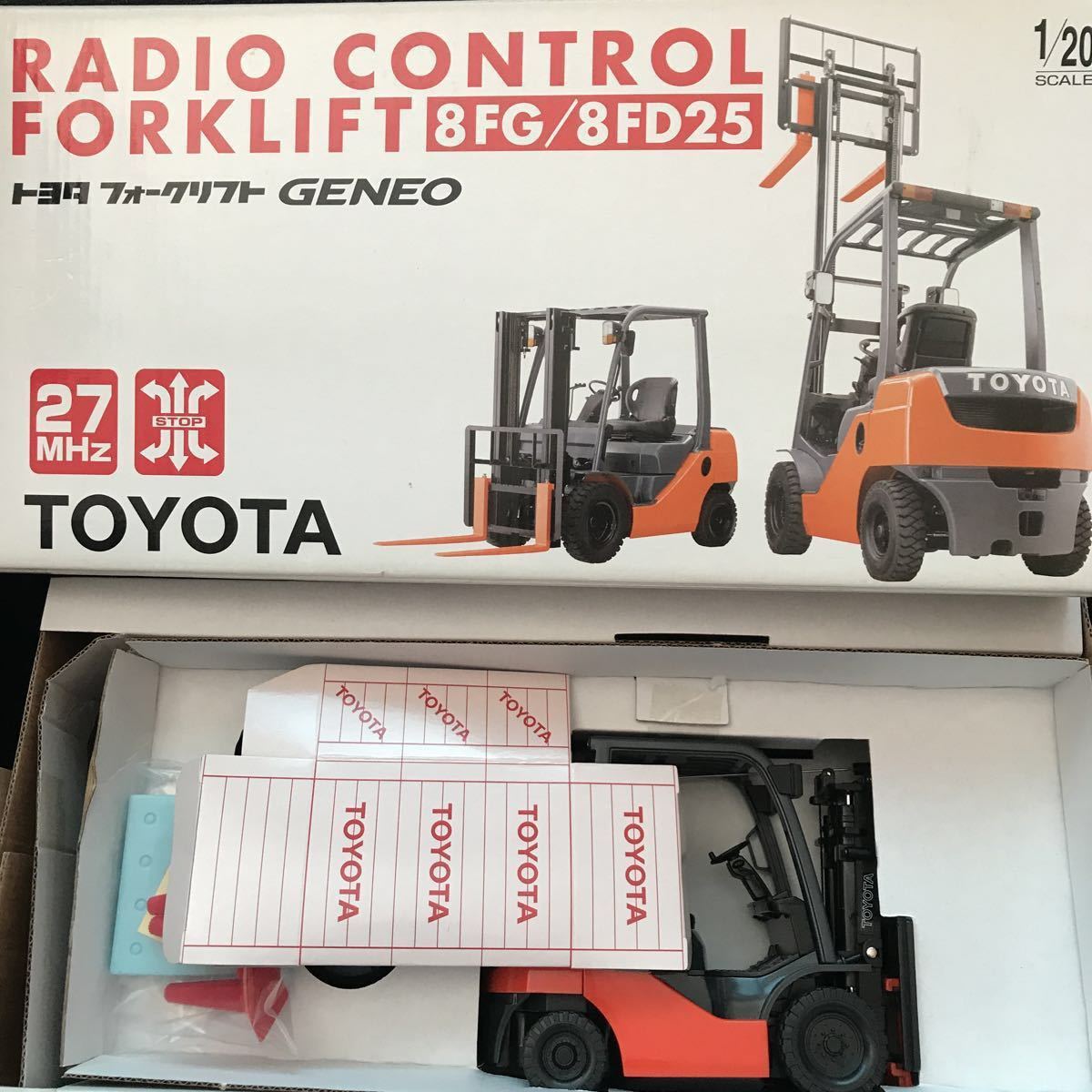 非売品トヨタ ラジコン フォークリフト 8FG⁄8FD25 未開封 非売品