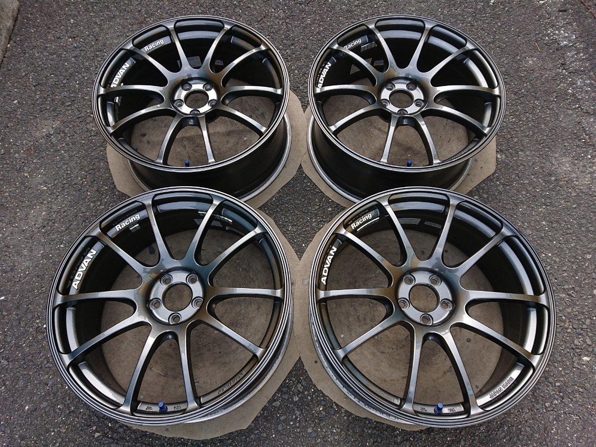 86 BRZ プリウス アドバン RZ ダークガンメタリック 19インチ 8J+50 