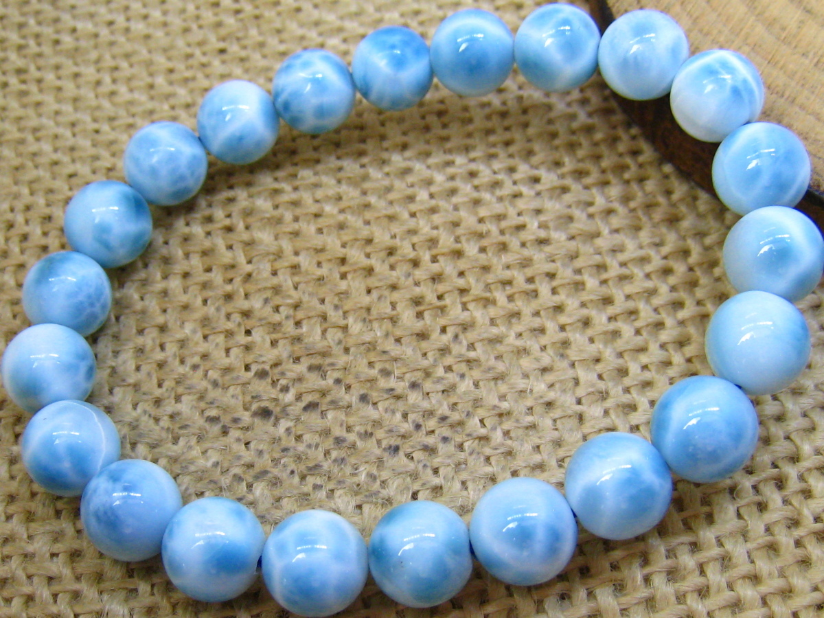 0102c869 天然宝石★【ドミニカ共和国産の65Aラリマー】★ブレス 8.5mm