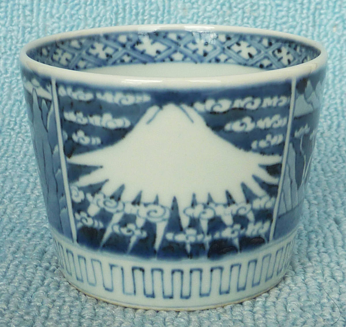 格安，正規品 染付 風景 富士山の図 蕎麦猪口(染付)｜売買されたオークション情報、yahooの商品情報をアーカイブ公開 - オークファン 伊万里、有田