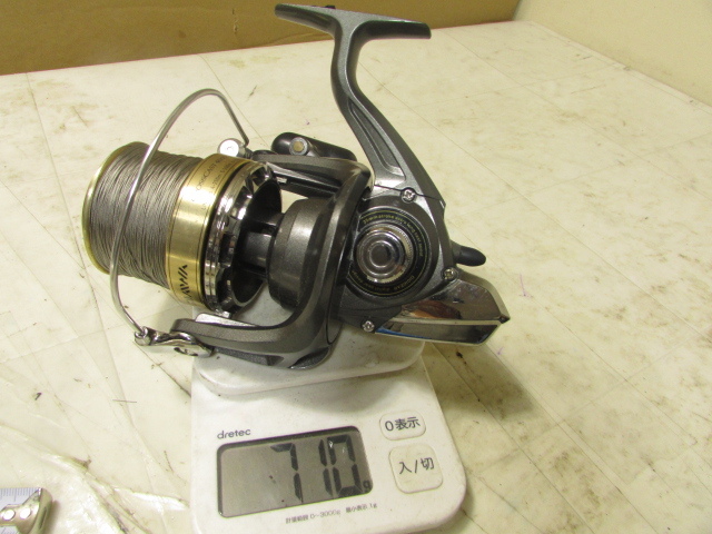 高級 ダイワ(Daiwa)/CROSS CAST 4000/スピニングリール/約710g 60