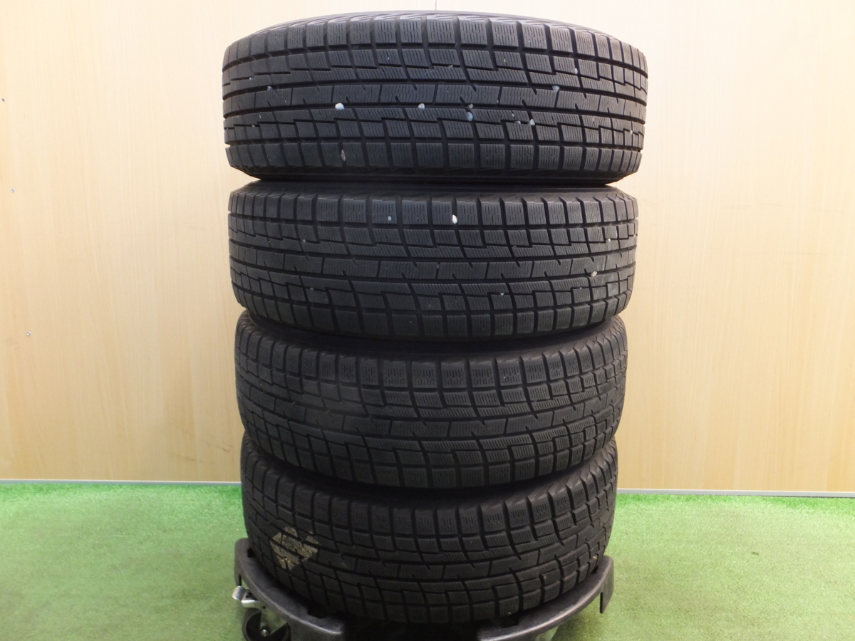 バリ溝 22年 綺麗 9分 スタッドレス 185⁄65R15 コンチネンタル ノース 