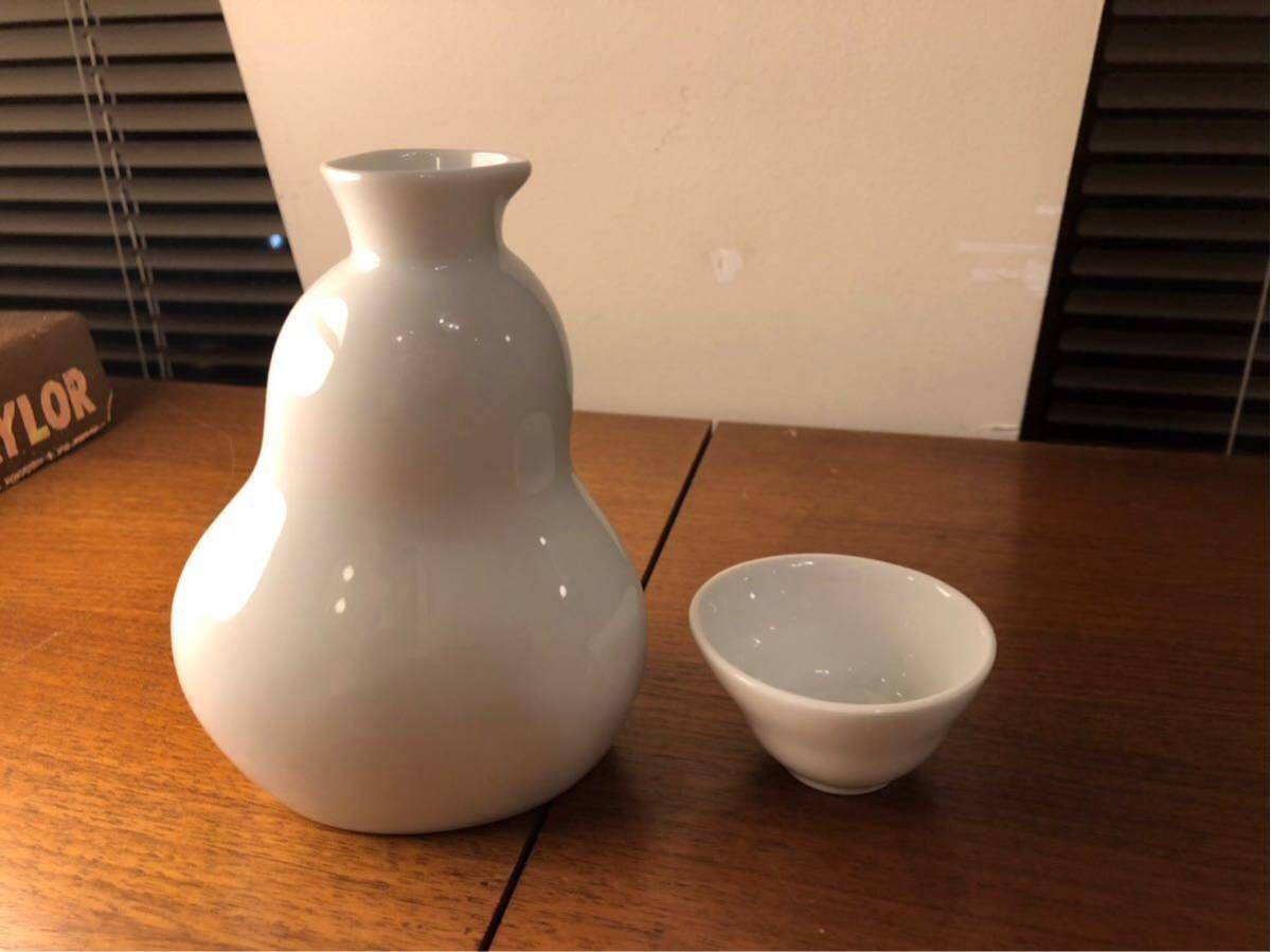 黄桜 波佐見焼 小島功 酒器セット カッパ 徳利とお猪口 : かっぱ酒器 