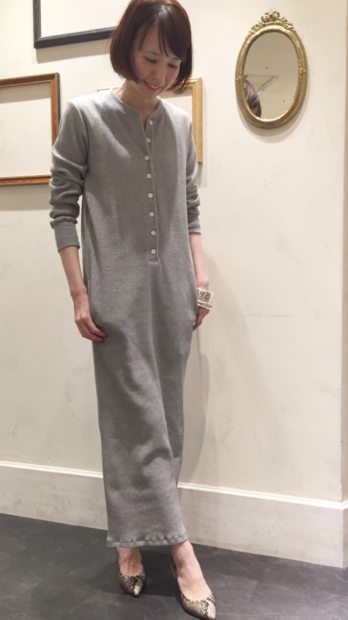 美品 Whim Gazette サーマルロングワンピース ワッフル オフホワイト  