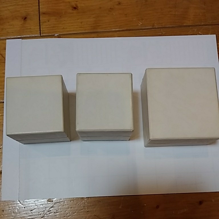 ブルガリリングケース2つ　空箱3つ　中古品_5