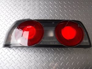 r32 4ドアのYahoo!オークション(旧ヤフオク!)の相場・価格を見る 