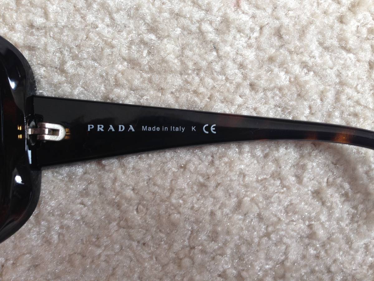 PRADA サングラス プラダ New人気モデル□PRADA□PR17WS PRADA（サングラス&frasl;メガネ）のフリマアイテム一覧 メルカリ ☆美品☆ PRADA プラダ　サングラス　SPR25N　レディース　メンズ　ケース付き　ダークブラウン　おしゃれ かっこいい クール　本物　 　 
