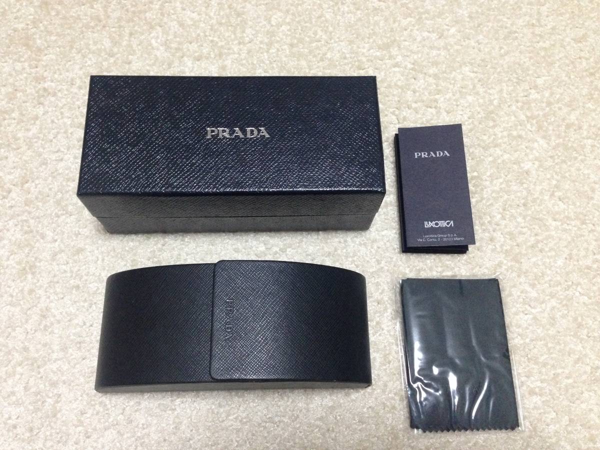 PRADA サングラス プラダ New人気モデル□PRADA□PR17WS PRADA（サングラス&frasl;メガネ）のフリマアイテム一覧 メルカリ ☆美品☆ PRADA プラダ　サングラス　SPR25N　レディース　メンズ　ケース付き　ダークブラウン　おしゃれ かっこいい クール　本物　 　 