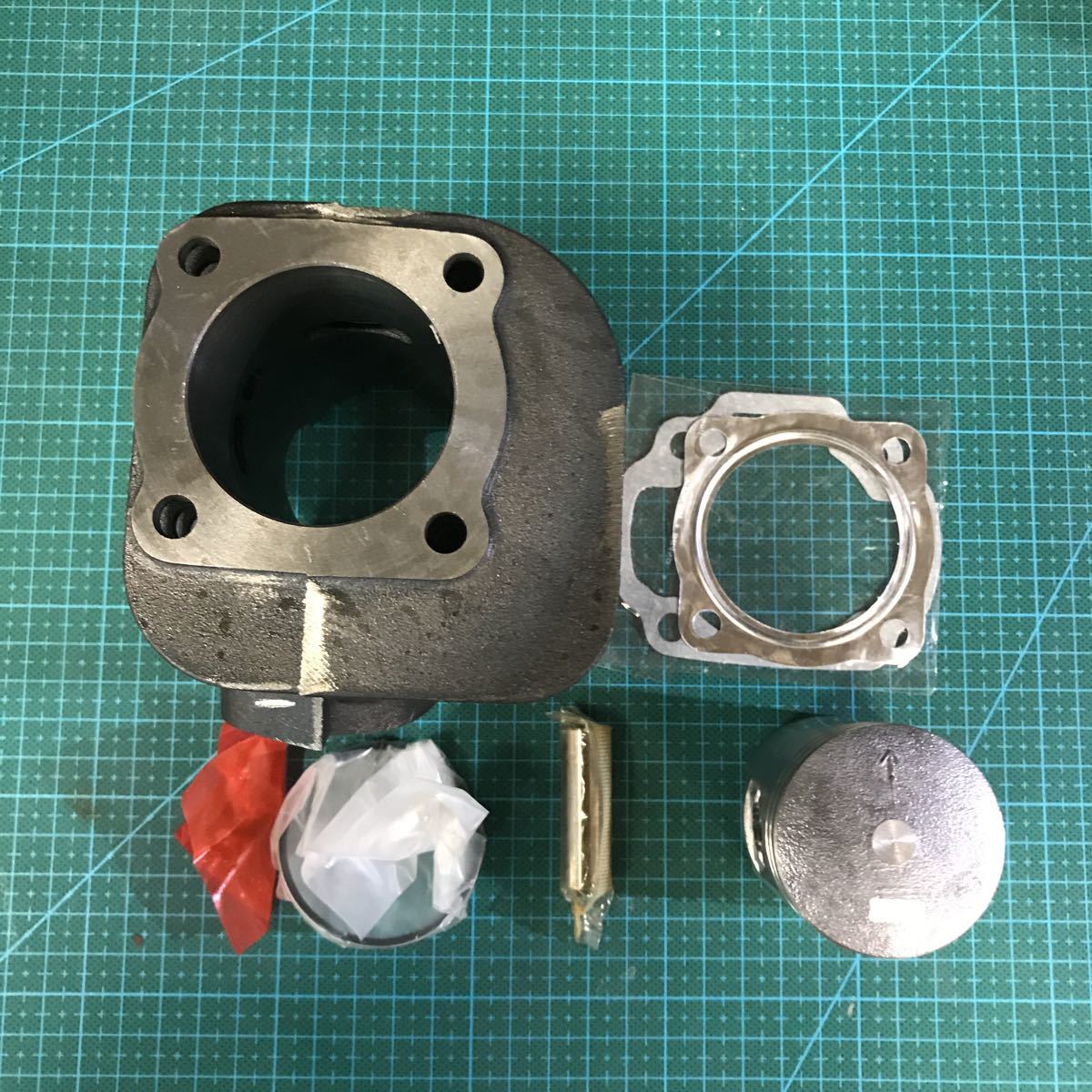 豊富な，高品質 JOG90 純正サイズ シリンダーKIT ３WF ３VR ジョグ９０ アクシス９０ 等に(エンジン本体)｜売買されたオークション情報、yahooの商品情報をアーカイブ公開 - オークファン ヤマハ用