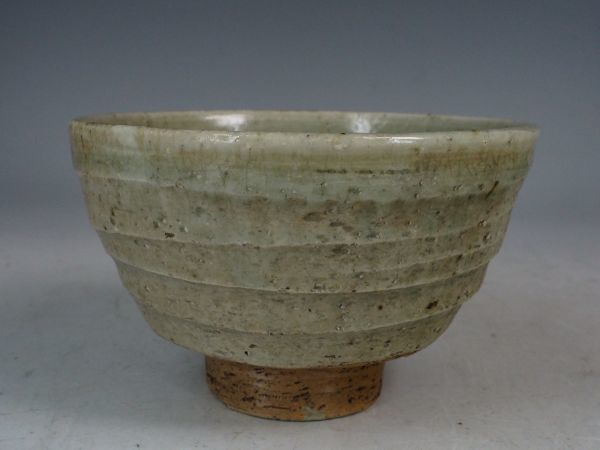 新作登場，HOT 茶道家先生蔵品放出 李朝 高麗 高麗青磁茶碗 茶道具 朝鮮陶磁 高麗 李朝 木箱付 時代物 古玩 3125(李朝)｜売買されたオークション情報、yahooの商品情報をアーカイブ公開 - オークファン 李朝