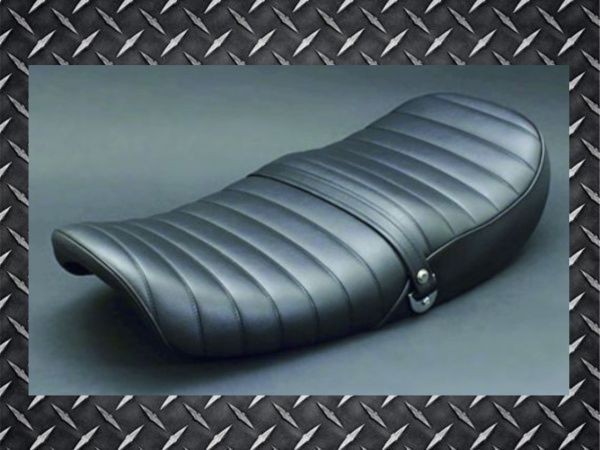 KAWASAKI Z1 / Z2 タックロールシート パーツ オートバイ