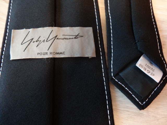 Yohji Yamamoto ヨウジヤマモト　ネクタイ　黒　モード　ロゴ Yohji Yamamoto ヨウジヤマモト ネクタイ 黒 モード ロゴ Yohji