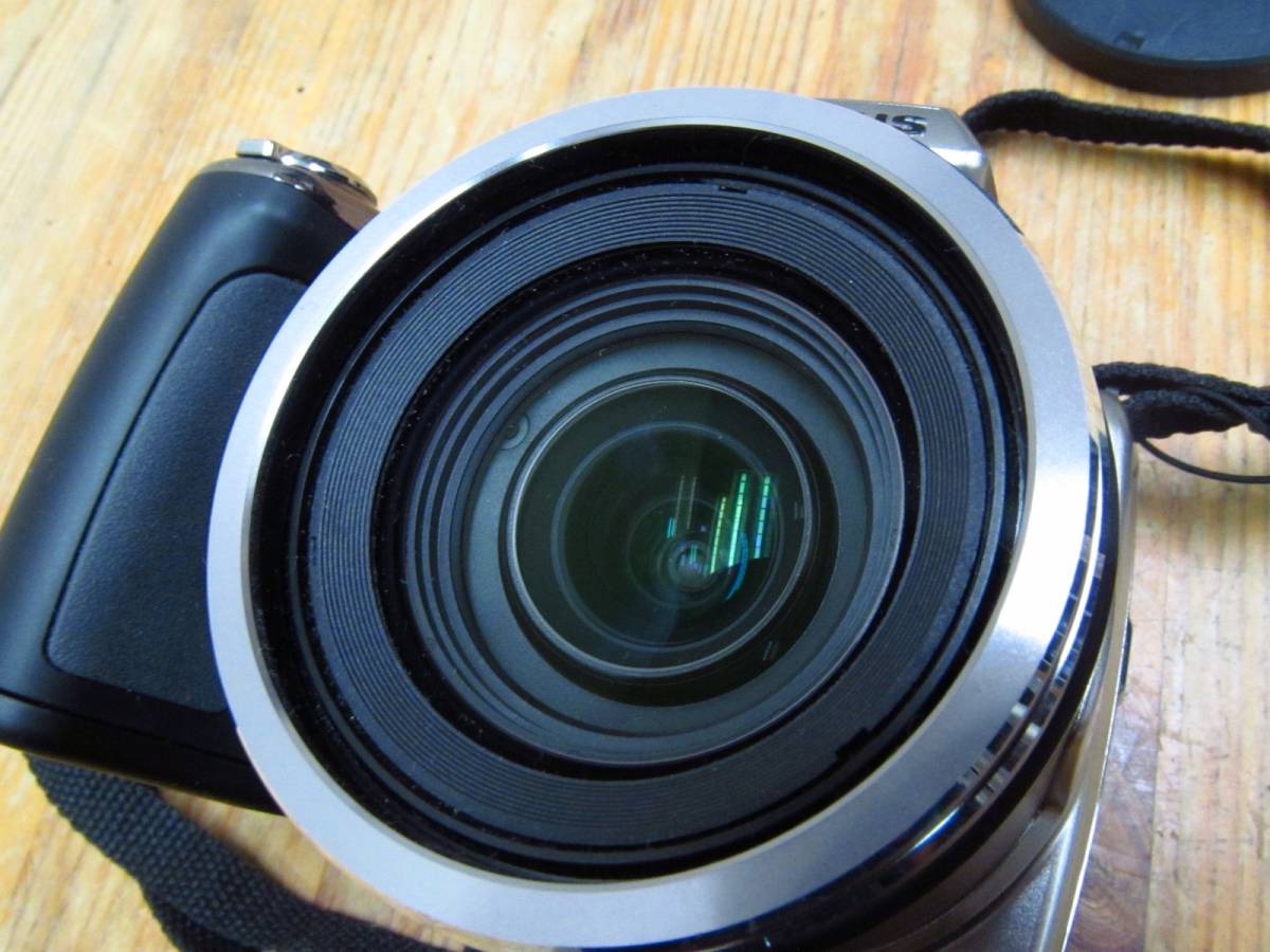 中古品本体のみ OLYMPUS オリンパス SP-620UZ 1600万画素 4.5-94.5mm 