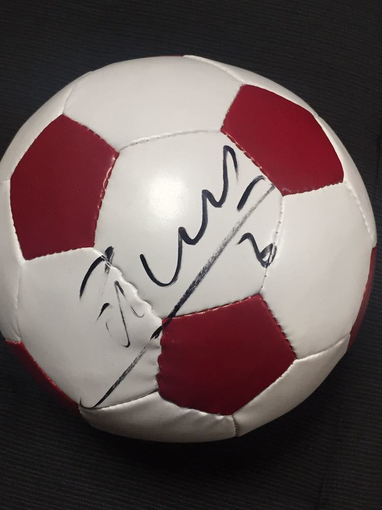 A. INIESTA サイン入り記念品 背番号8 ヴィッセル神戸 8 ANDRES INIESTA イニエスタ 直筆サイン入り