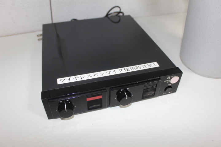 楽器・機材 TOA ワイヤレスチューナー WT-750 ワイヤレスマイクセット
