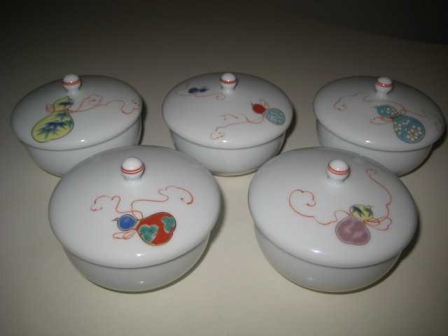  深川製磁 花ひょうたん 六瓢 絵変り 蓋付 湯呑 5客セット 品(深川製磁)｜売買されたオークション情報、yahooの商品情報をアーカイブ公開 - オークファン 深川製磁