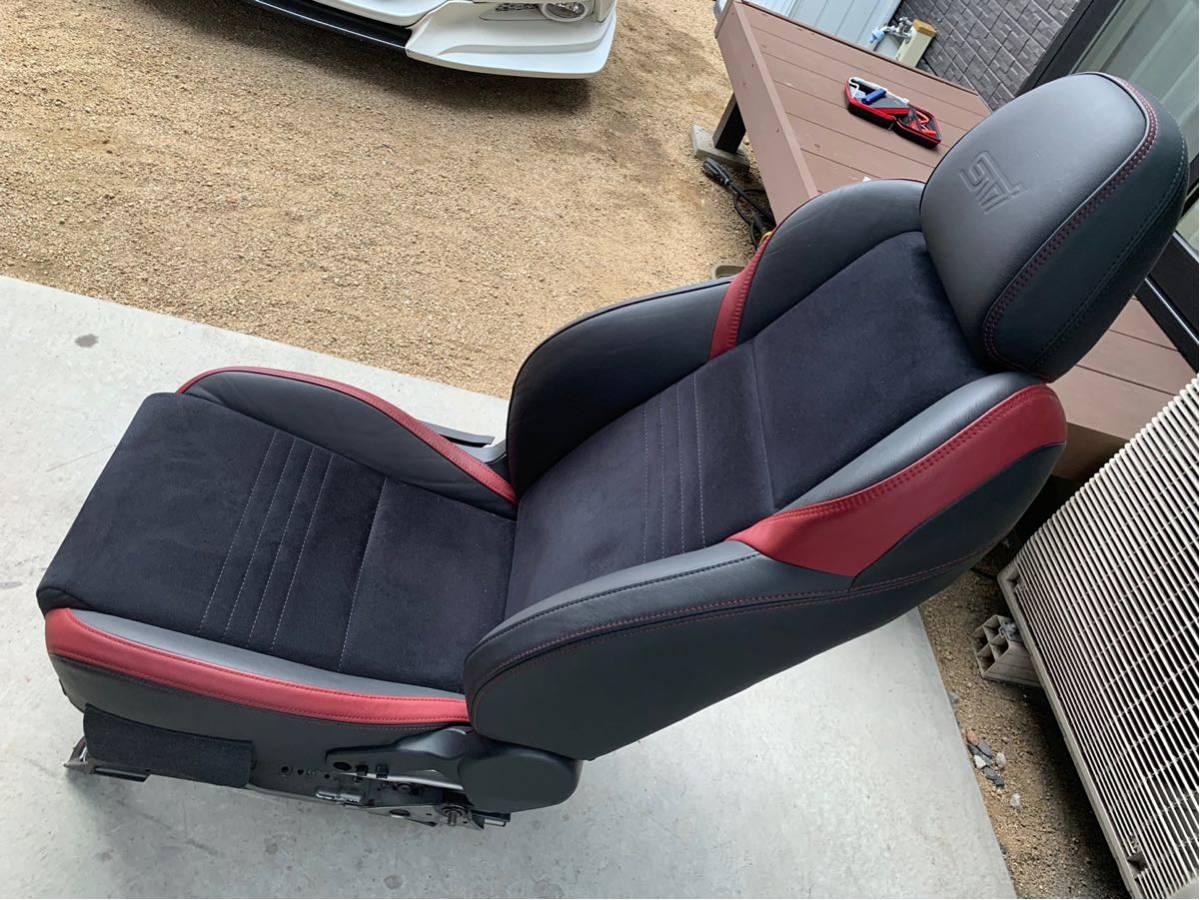 WRX STI VAB 純正 シート (運転席側) / SUBARU スバル アプライドA型 