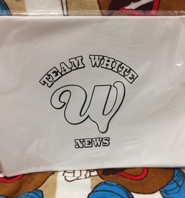 NEWS WHITE 2015 DVD 初回盤 新品未開封 購入特典のクラッチバック付き_3