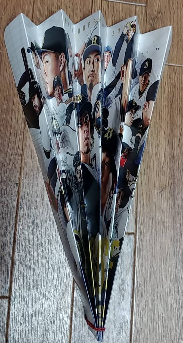 オリックス バファローズ　練習球（ORIXロゴ球）12個(中古品)（Bs球）２個含む　応援用張せん・選手ポスター付き　_4