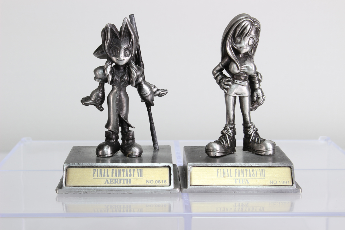 オンラインストア取扱店 送料込 FF7 クロムフィギュア ティファ