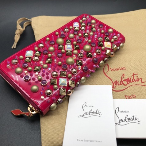 Christian Louboutin クリスチャンルブタン パネトーネ スパイク