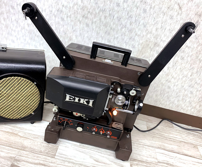 16mm EIKI – Projectors Eiki - projectors 日本からの映写機 Motion