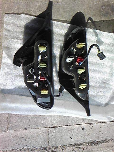 ＢＭＷ　ｚ３　クリアテールランプ（左右）