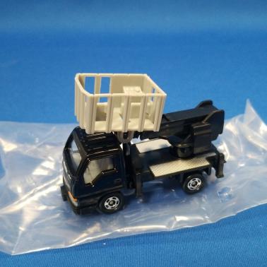 トミカ博 限定 19 トミカ 非売品 いすゞ エルフ 高所作業車 黒 乗用車 売買されたオークション情報 Yahooの商品情報をアーカイブ公開 オークファン Aucfan Com