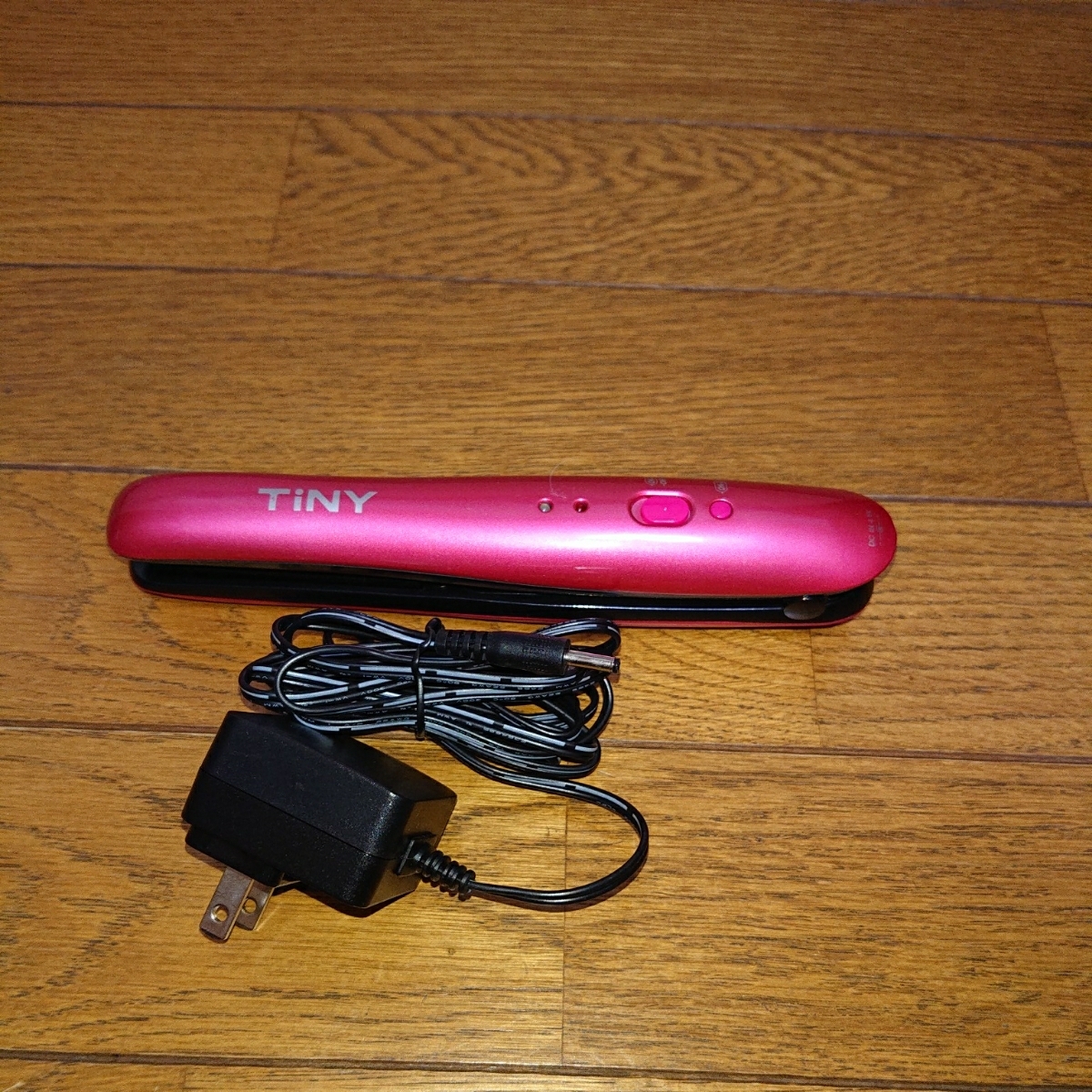 同様 コイズミ ストレート ヘアアイロン タイニー コードレス 海外対応 ビビッドピンク Khs 8600 Vp 表面温度0度 170g ヘアアイロン 売買されたオークション情報 Yahooの商品情報をアーカイブ公開 オークファン Aucfan Com