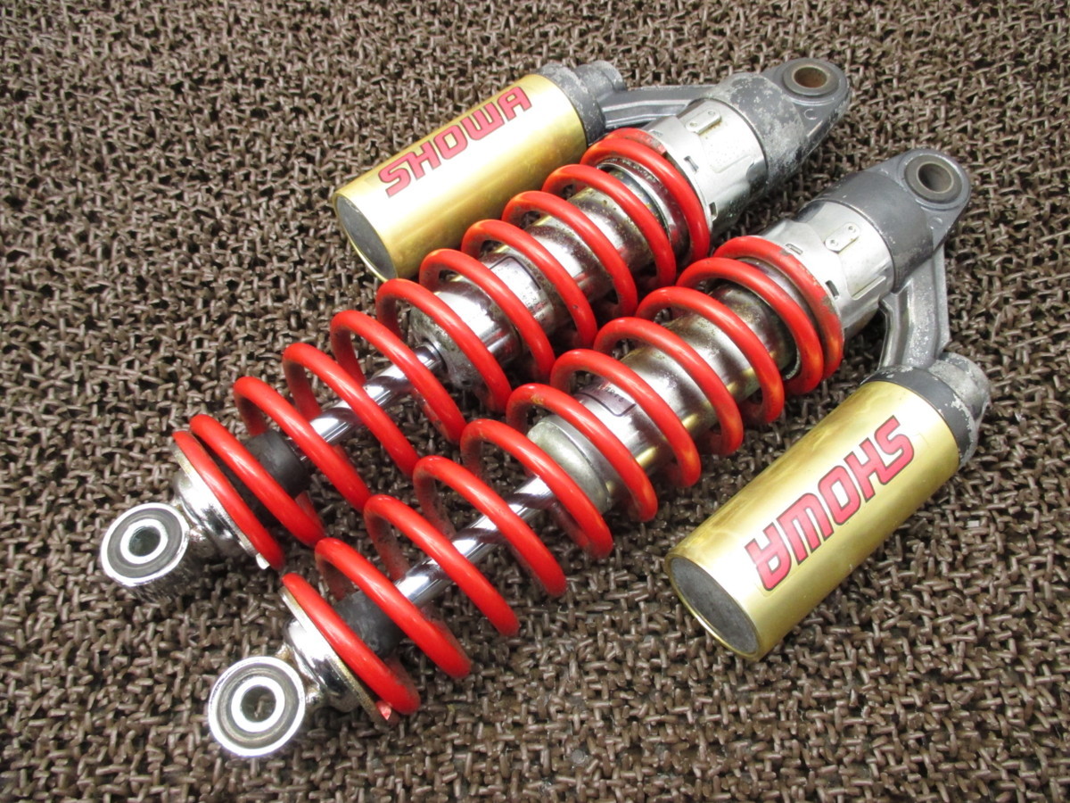  バリオス2 リアサスペンション RK28 ZR250B 修復素材に カワサキ ZX250CE(リア)｜売買されたオークション情報、yahooの商品情報をアーカイブ公開 - オークファン カワサキ用