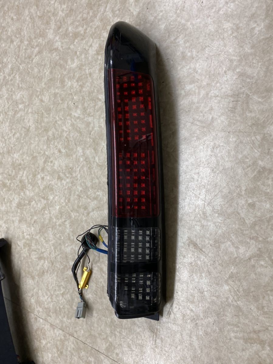 バモス後期LEDテールランプ _4