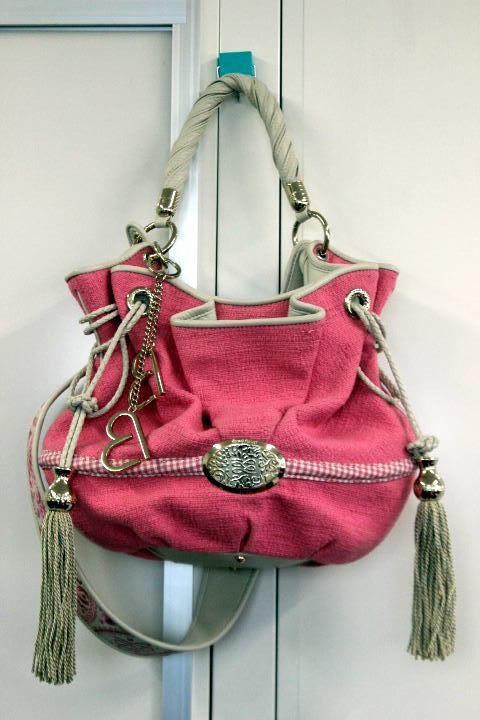 最安値，新作 LANCEL LANCEL LE B.BARDOT ブリジット バルドー ショルダーバッグ 六本木ヒルズ店購入品(女性用)｜売買されたオークション情報、yahooの商品情報をアーカイブ公開 - オークファン 女性用