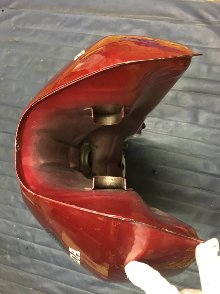 CBX400F 2型 純正フューエルタンク 赤/白 当時物メーカーオリジナル