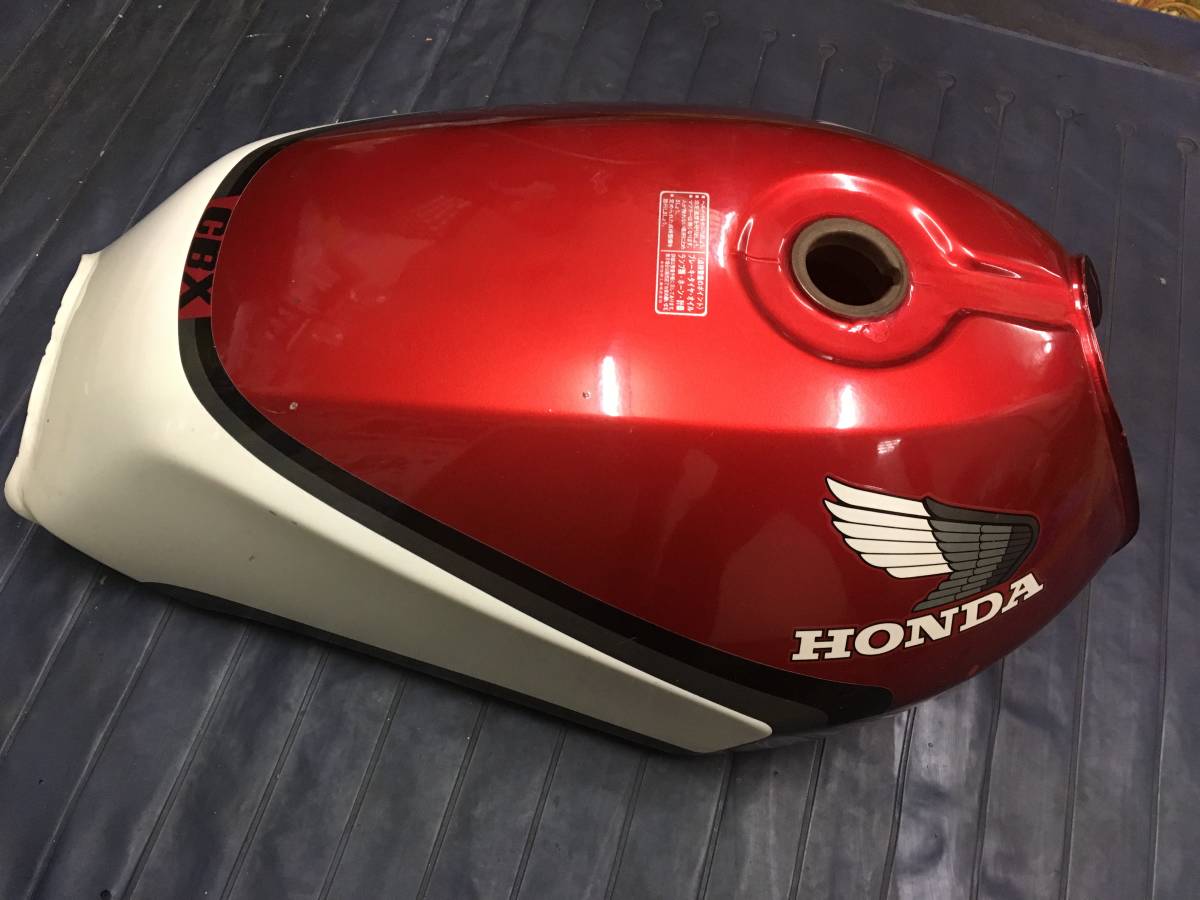 CBX400F 2型 純正フューエルタンク 赤/白 当時物メーカーオリジナル