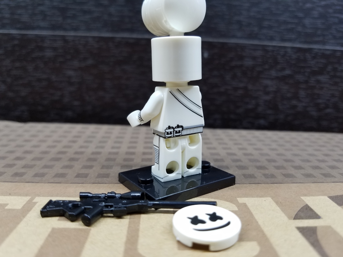 Lego風 レゴ風 Fortnite フォートナイト Dj Marshmello マシュメロ ミニ ブロック フィギュア E ゲームキャラクター 売買されたオークション情報 Yahooの商品情報をアーカイブ公開 オークファン Aucfan Com