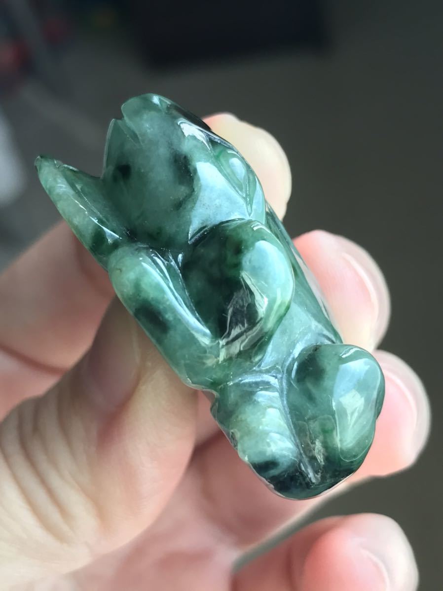 ○翡翠 氷花青種 カエル 置物 文鎮 根付 【A貨 未処理】(東洋彫刻 