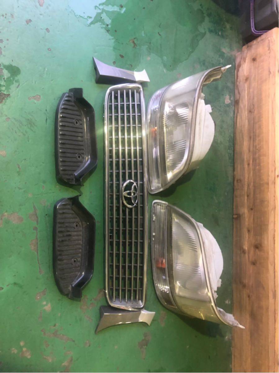 【驚きの破格値，本物保証】 100系ハイエース中期ヘッドライト グリル(ヘッドライト)｜売買されたオークション情報、yahooの商品情報をアーカイブ公開 - オークファン トヨタ用