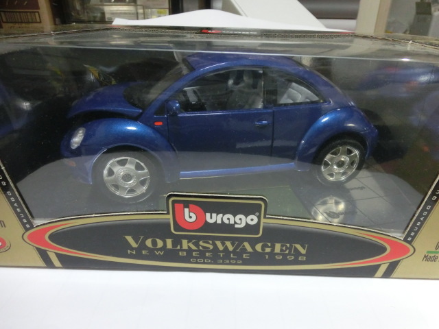 Burago 1/18 – VW New Beetle – Bleue – 1998 – Bon état Avec Boîte