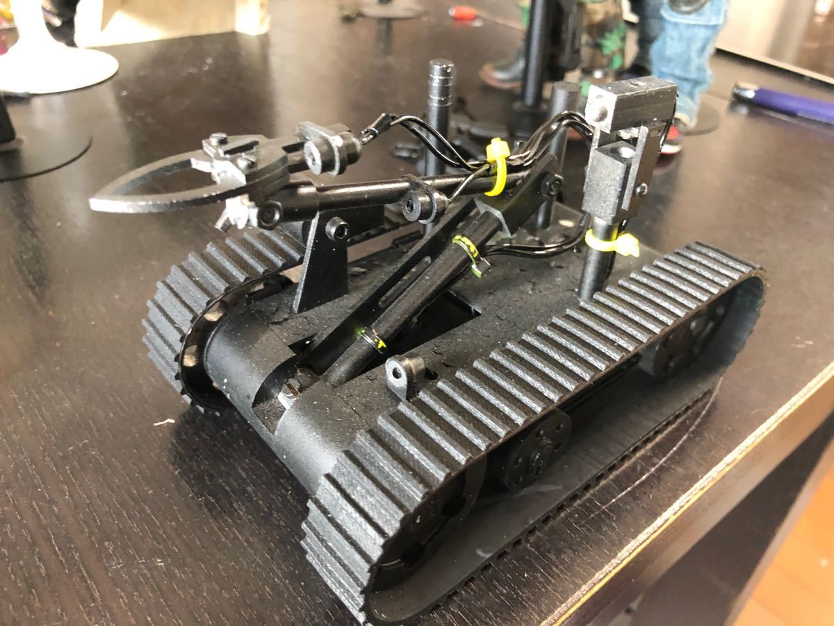 1/6 ロボット ハート・ロッカー 爆発物処理 電動 【公式通販】