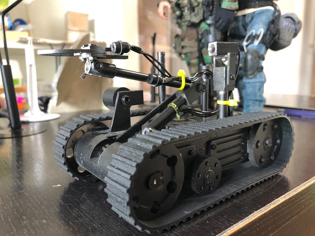 1/6 ロボット ハート・ロッカー 爆発物処理 電動 【公式通販】