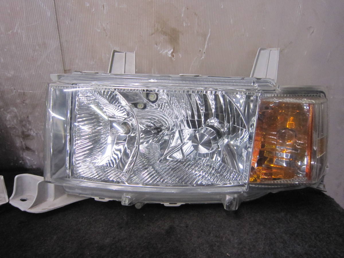 □bB NCP31 左右 純正 HID ヘッドライト バラスト バーナー セット