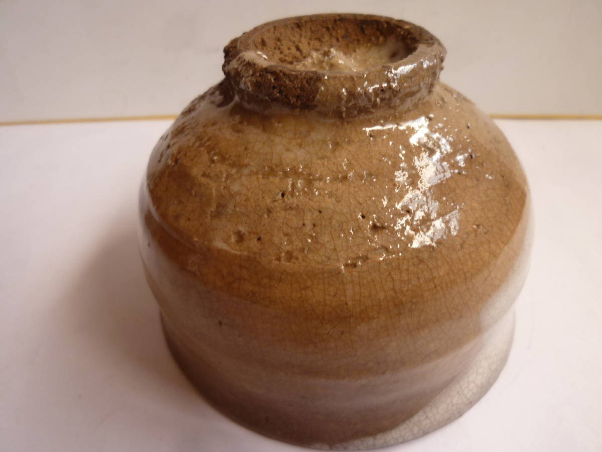 茶碗□白釉古堅手粉引茶碗 斑唐津 江戸期 藁灰釉 渦高台 鉄粉時代物