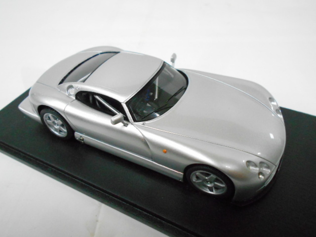 スパーク 1/43 TVR サーブラウ スピード12 2000 シルバー 1/43 スパーク S0235 TVR サーブラウ スピード 12 2000 シルバー